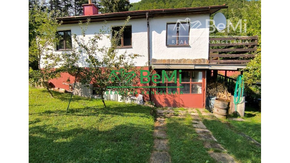 Chata Rajecké Teplice, 446m2   118-13-PEMOa